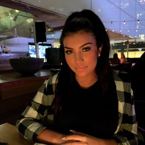 Meet your Posher, Sofia